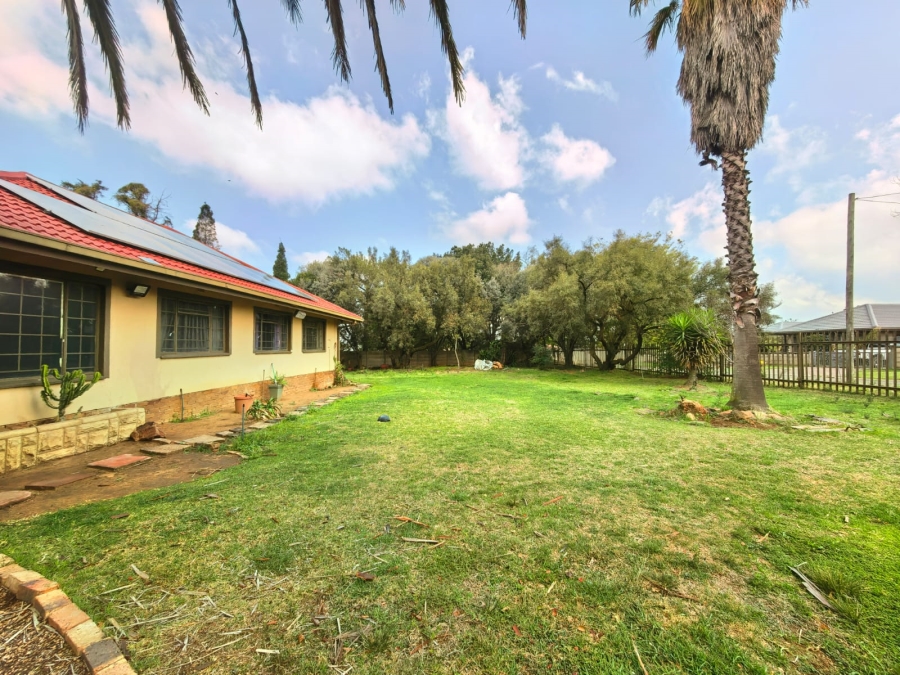 4 Bedroom Property for Sale in Roodia Free State